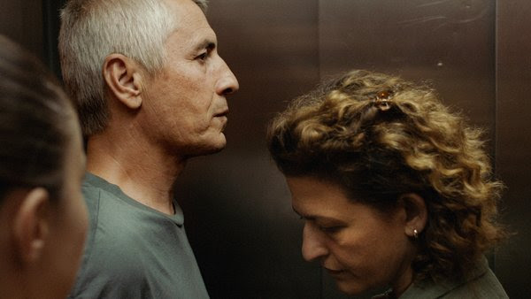 The Sundance Film Festival will take place from January 22 to February 1, 2026. Following the death of founder Robert Redford in 2025, the independent festival will hold a special tribute with its 42nd edition.